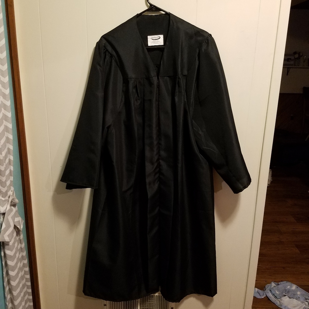 Black Graduation Gown